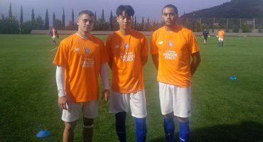 Clinic de Futbol en Academia Internacional de Futbol en España_ Australianos Australian promises in SIA