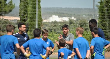 Campus Futbol para Porteros En Centro De Alto Rendimiento España 35 Goalkeepers camps FC Porto