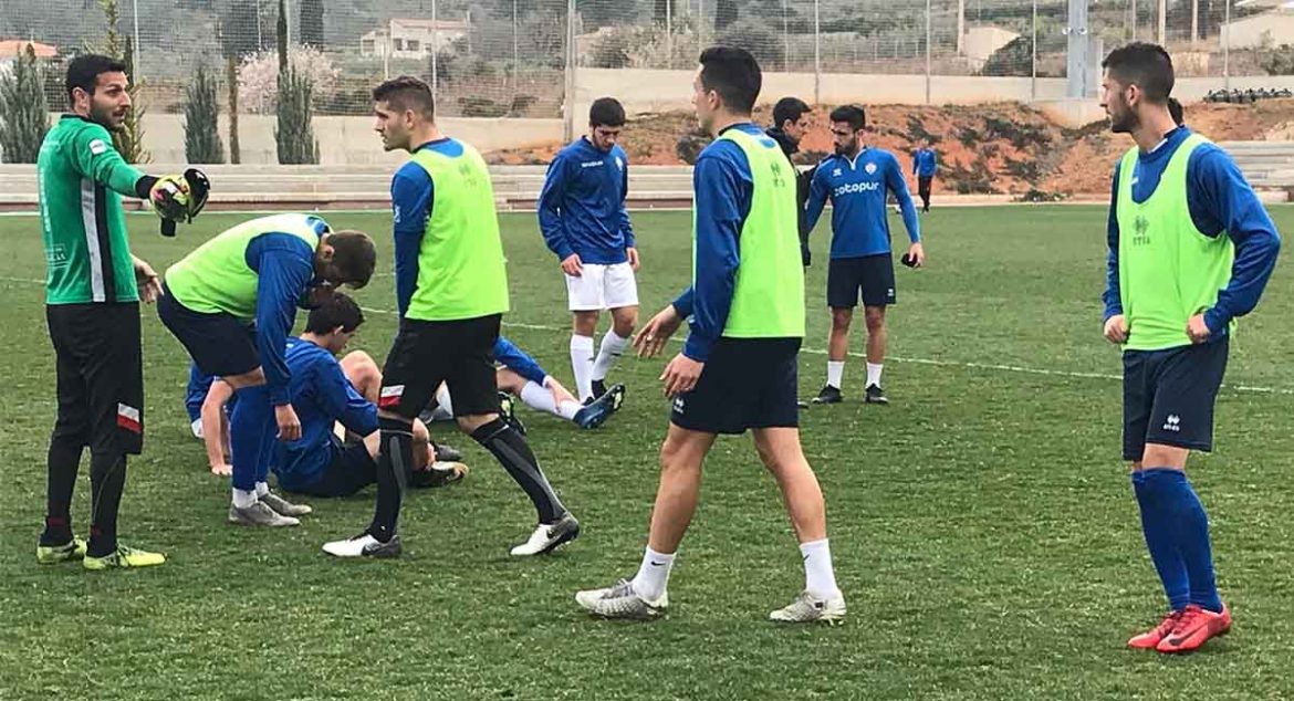 EL ONTINYENT CLUB DE FÚTBOL SE PREPARA PARA SU IMPORTANTE PARTIDO