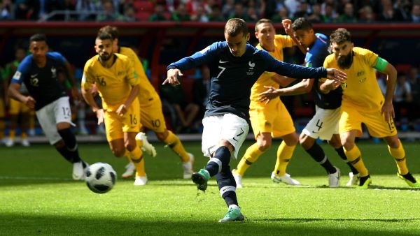 Australiens fotbollsmatch mot Frankrike