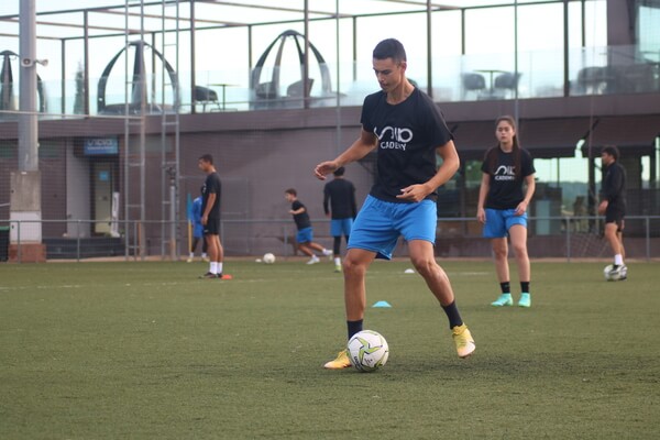 LAS LESIONES EN LA MUSCULATURA ISQUIOTIBIAL EN FUTBOLISTAS