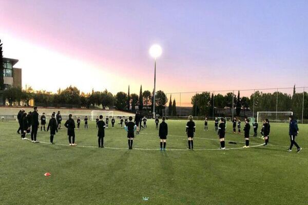 EDUCACIÓN Y FÚTBOL VAN DE LA MANO