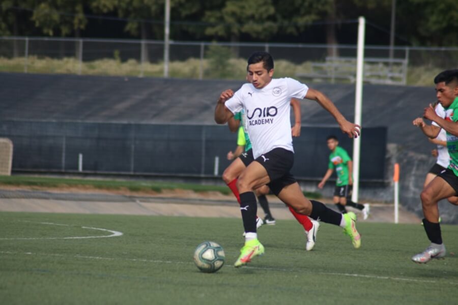 Curso de Entrenamiento en Fútbol Juvenil, Semi Profesional y Profesional