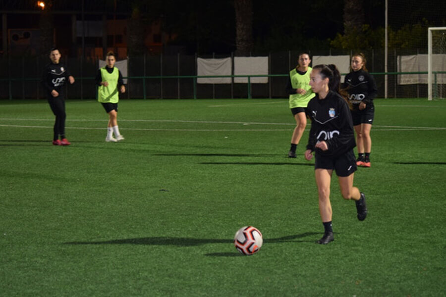 WOMEN'S FOOTBALL ACADEMY IN SPAIN