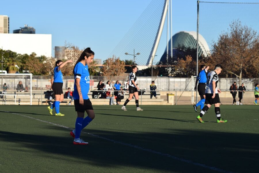 WOMEN'S FOOTBALL ACADEMY IN SPAIN