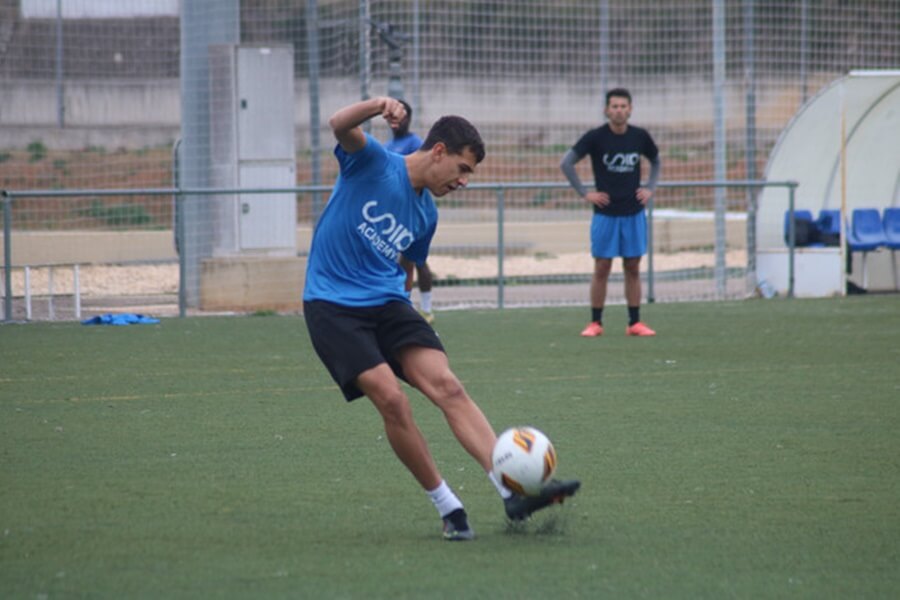 <strong>¿CÓMO ENTRAR A UNA ACADEMIA DE FÚTBOL INTERNACIONAL</strong>