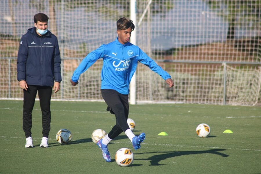 <strong>PROBAR EN UN EQUIPO DE FÚTBOL EN ESPAÑA</strong>