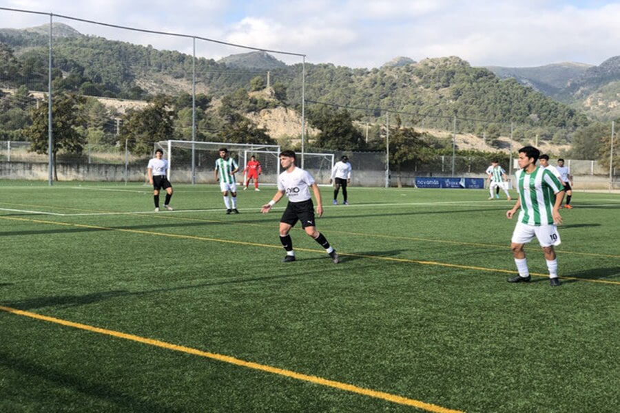 TODO LO NECESARIO PARA SER FUTBOLISTA PROFESIONAL EN ESPAÑA