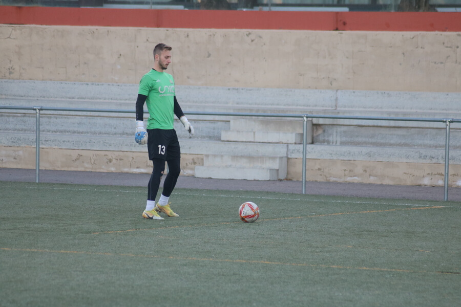 Cómo obtener el título de entrenador de porteros