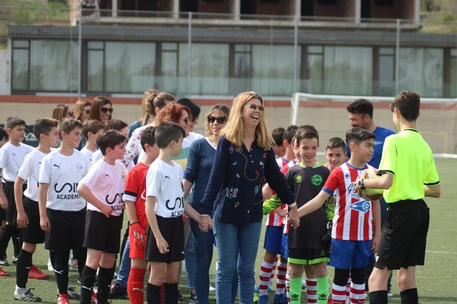 SOCCER INTER-ACTION COMMEMORATES MOTHER'S DAY