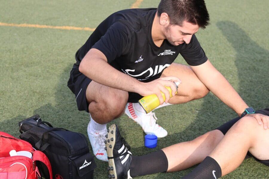 MÉDECINE DU SPORT DANS LE FOOTBALL