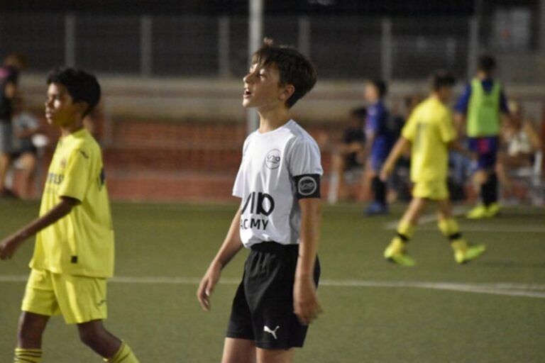LA IMPORTANCIA DE LA COMUNICACIÓN EN EL FÚTBOL