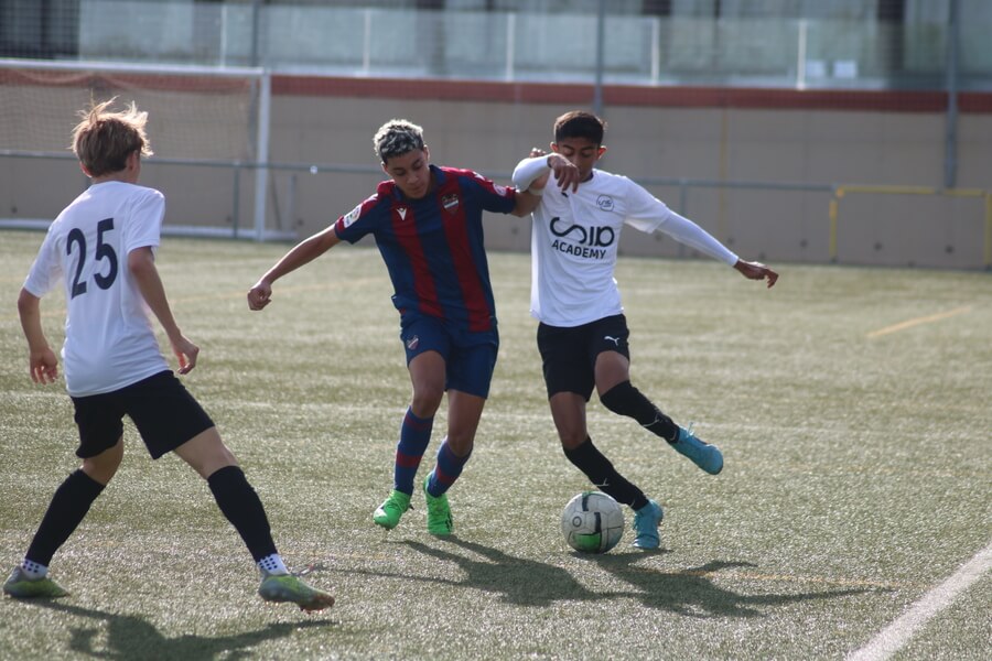 SIA ACADEMY DOMINATES A GREAT MATCH AGAINST LEVANTE