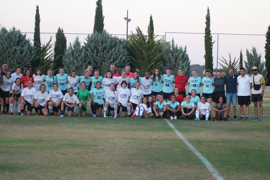 CÓMO SER JUGADOR PROFESIONAL CON SOCCER INTER-ACTION 