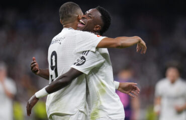 Mbappe y Vinicius celebrando con el Real Madrid.