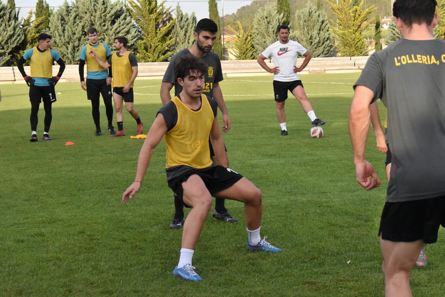 Daniel Farkas makes a success of his debut in the Lliga À Punt Comunitat reflecting the talent developed at SIA Academy.