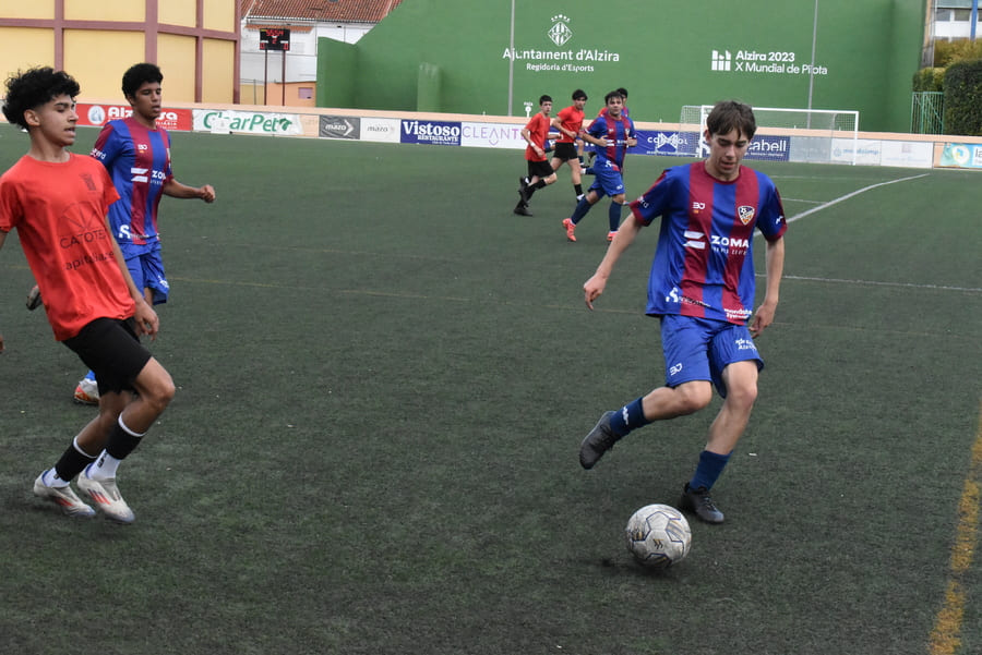 Keeping the passion for football alive: the driving force.