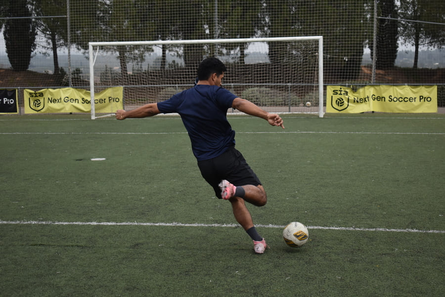 Top 7 habilidades que un futbolista debe dominar antes de los 18 años.