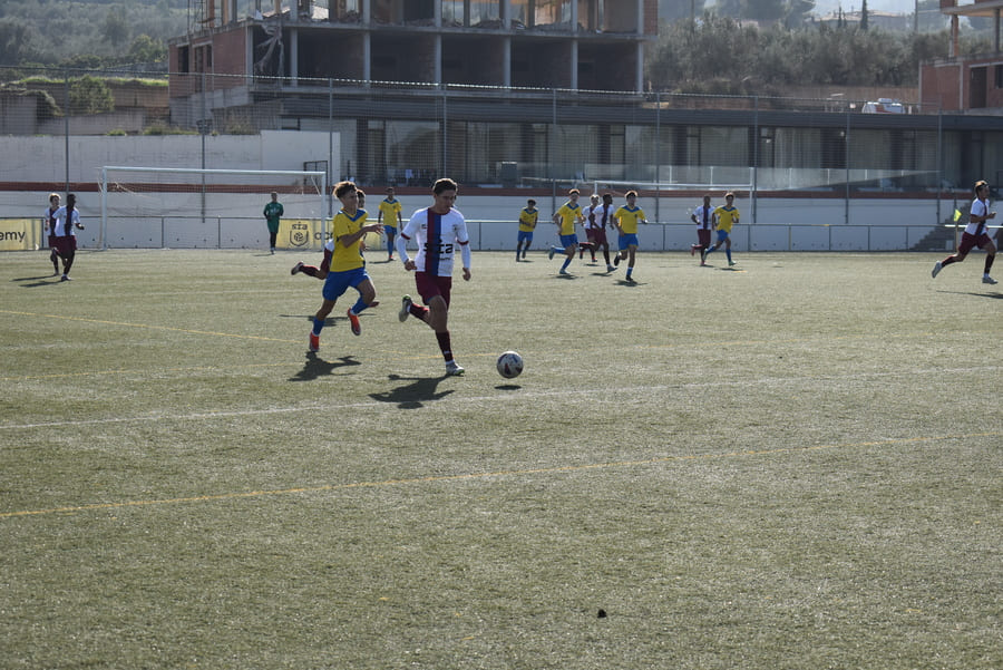Contrataque en el fútbol moderno: cómo optimizarlo a través de la experiencia.