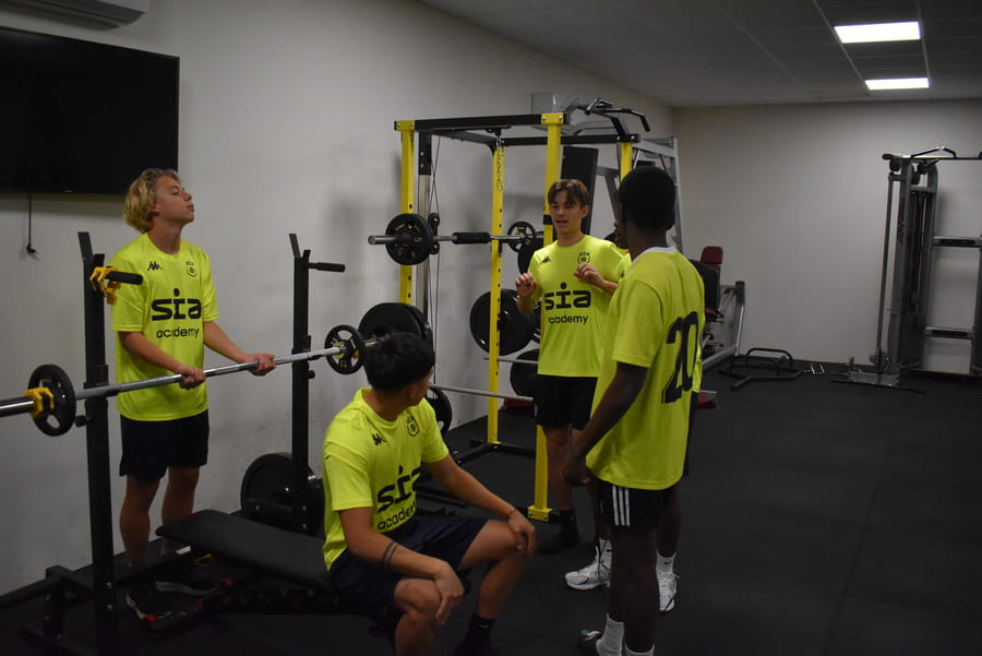 Routine for footballers: the path to optimal performance.