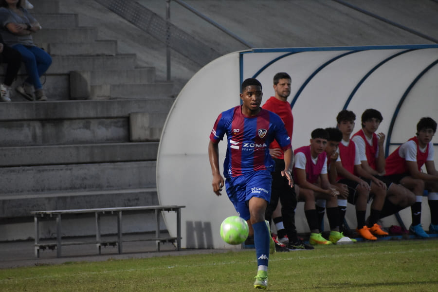 La alimentación como aliada del rendimiento mental en el fútbol.