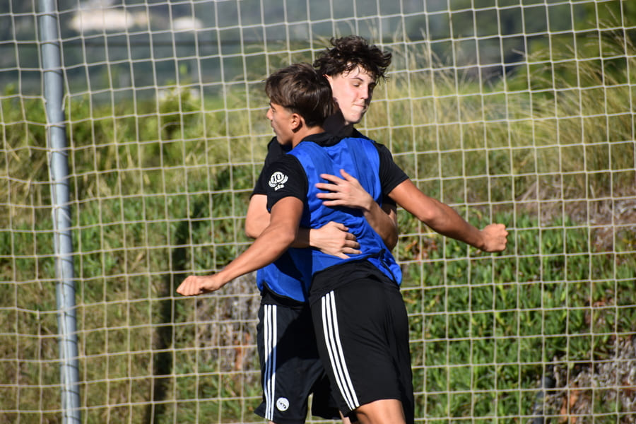 Gamification of training: how to turn your sessions into challenges that motivate and improve results in football.