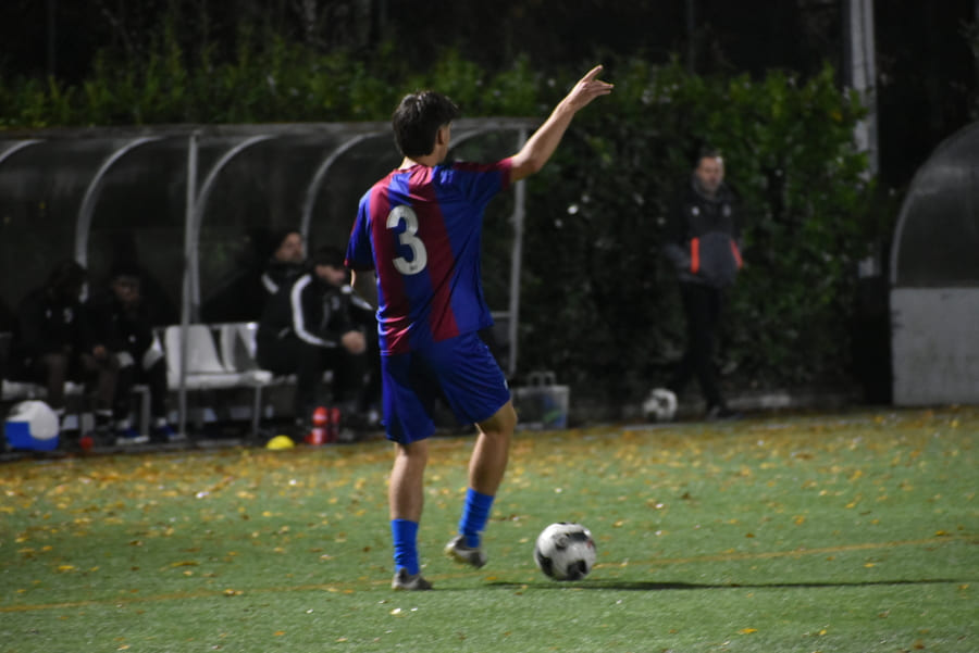 Inteligencia táctica: top 7 señales de que un jugador está desarrollando verdadera capacidad futbolística.