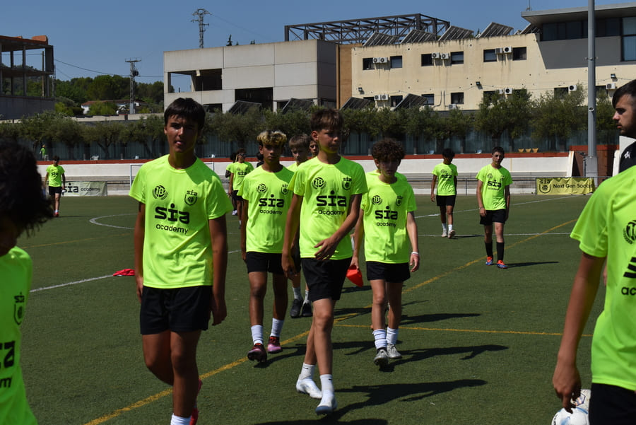 Por qué un campus de fútbol de alto rendimiento es la mejor inversión para el verano de tu hijo.