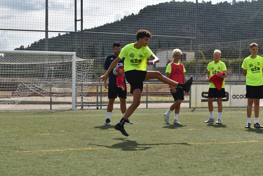 El verano también educa: fútbol, responsabilidad y hábitos saludables.