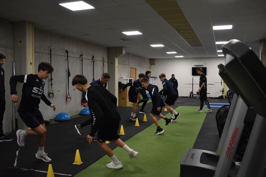 The importance of specific muscular strengthening to succeed in modern football.