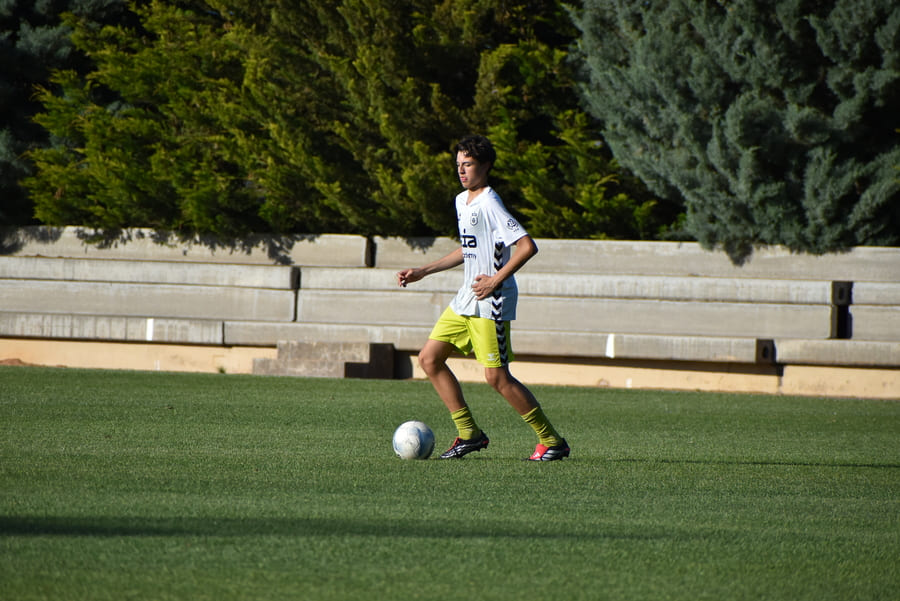 Supplementation in young footballers: what is recommended and what is not.