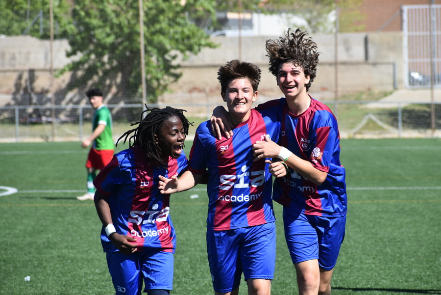 La importancia del fortalecimiento muscular específico para triunfar en el fútbol moderno.