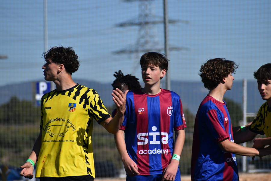 Los centros en el fútbol moderno: claves para ejecutarlos y defenderlos.