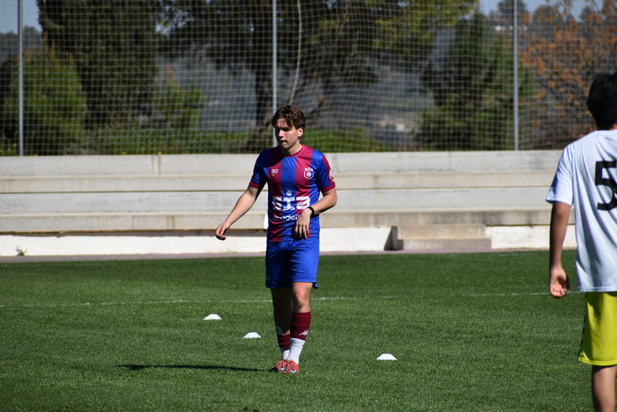 The value of training in different positions in football even if it is not your natural one.