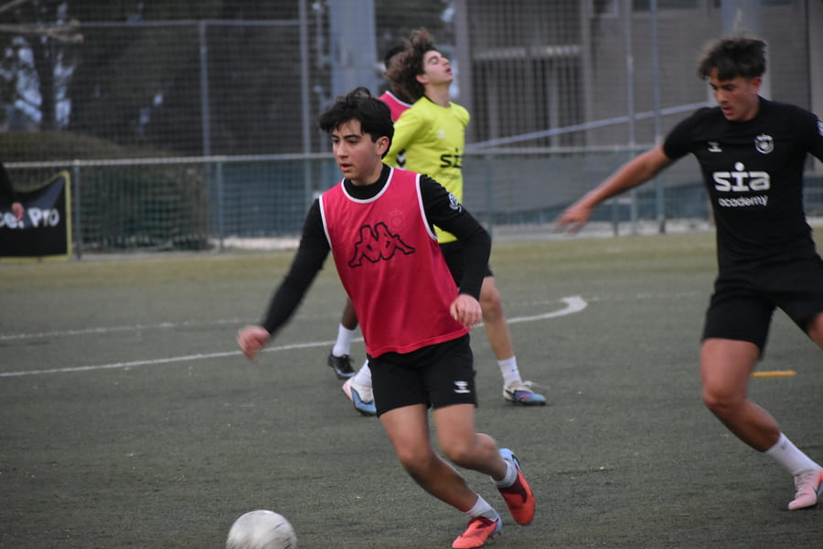 Cómo adaptarse a distintos estilos del entrenador en el fútbol sin que afecte al rendimiento.